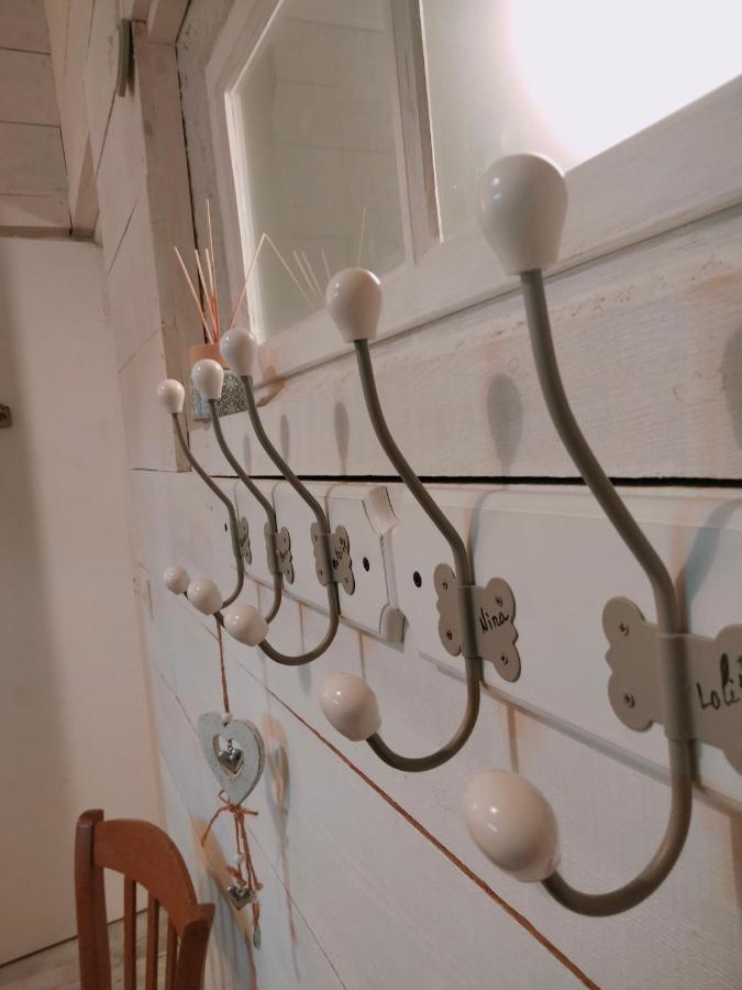 Chambre Familiale Anna "Mon Lit Au Pre" , Jusqu'A 4 Adultes Et 2 Enfants Avec Piscine Familles, Couples Ou Femmes Seulement Pontours Eksteriør bilde