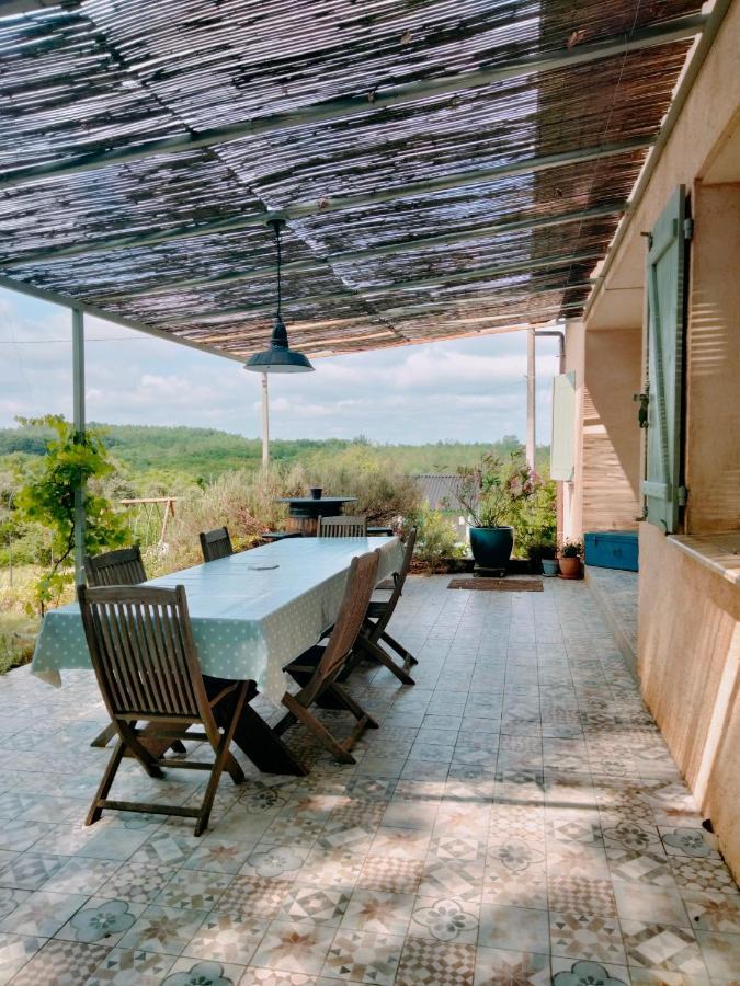Chambre Familiale Anna "Mon Lit Au Pre" , Jusqu'A 4 Adultes Et 2 Enfants Avec Piscine Familles, Couples Ou Femmes Seulement Pontours Eksteriør bilde