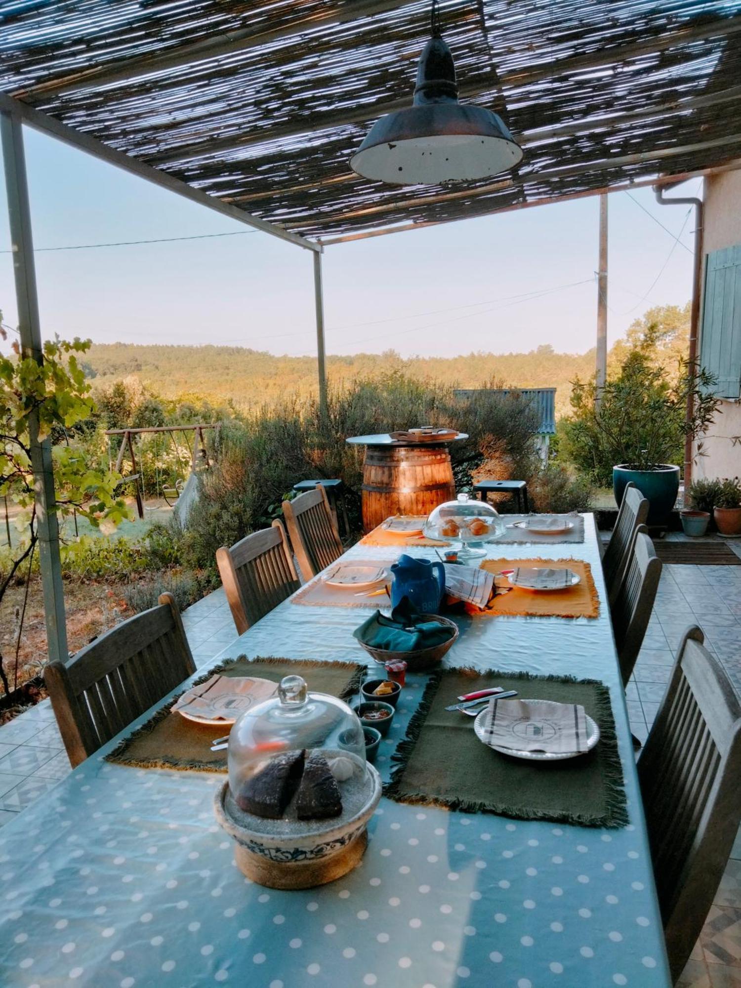 Chambre Familiale Anna "Mon Lit Au Pre" , Jusqu'A 4 Adultes Et 2 Enfants Avec Piscine Familles, Couples Ou Femmes Seulement Pontours Eksteriør bilde
